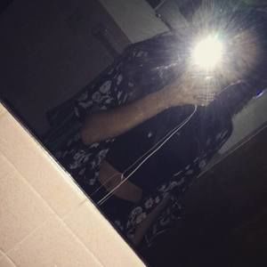 Meet your Posher, Malia